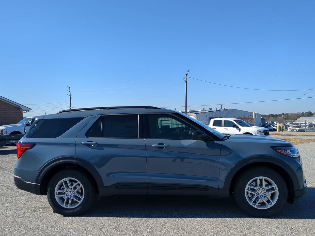 2026 Ford Explorer Active w/200A Pkg