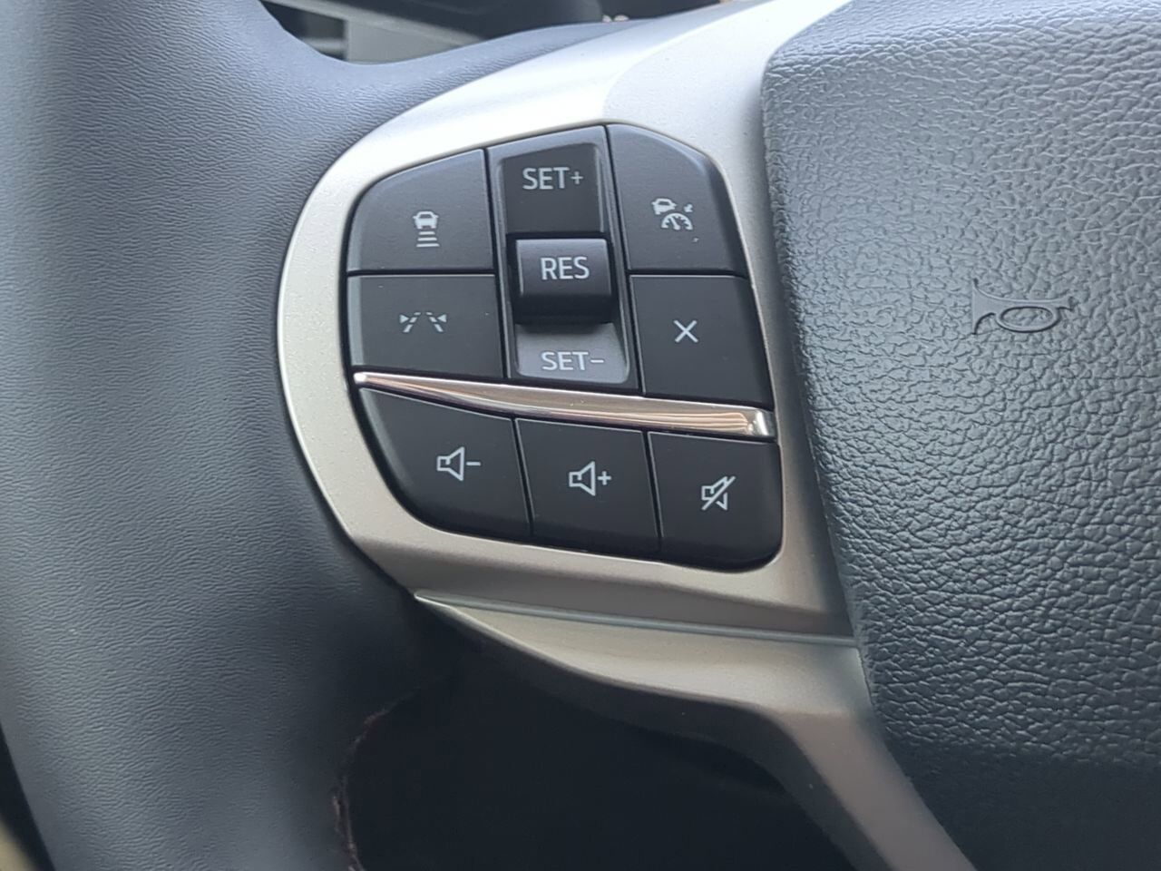 2026 Ford Explorer Active w/200A Pkg Winder GA