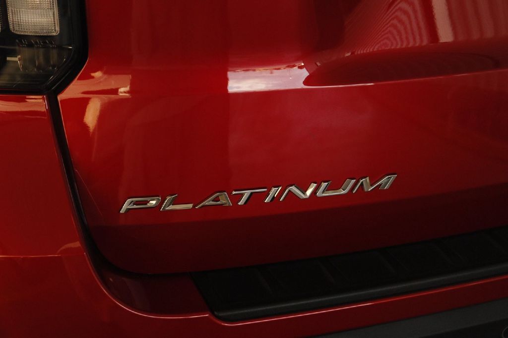 2026 Ford Explorer Platinum Hondo TX