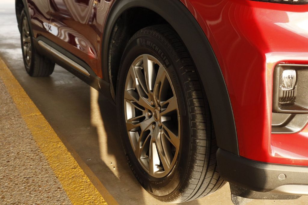 2026 Ford Explorer Platinum Hondo TX