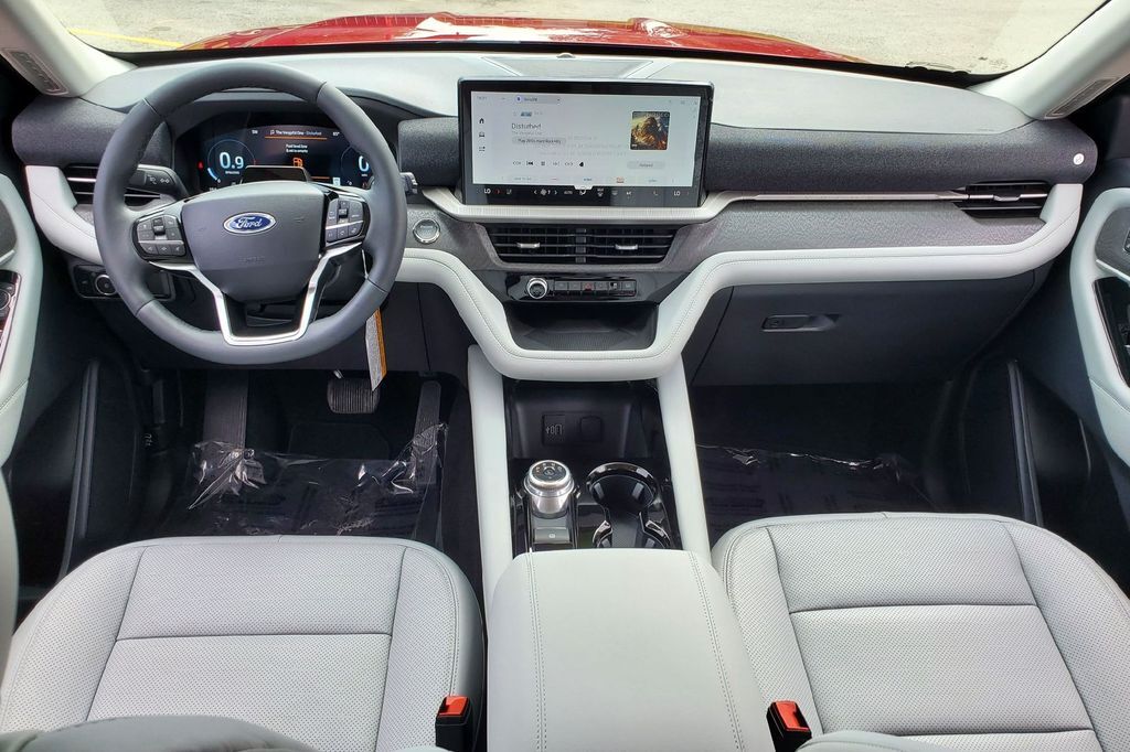 2026 Ford Explorer Platinum Hondo TX