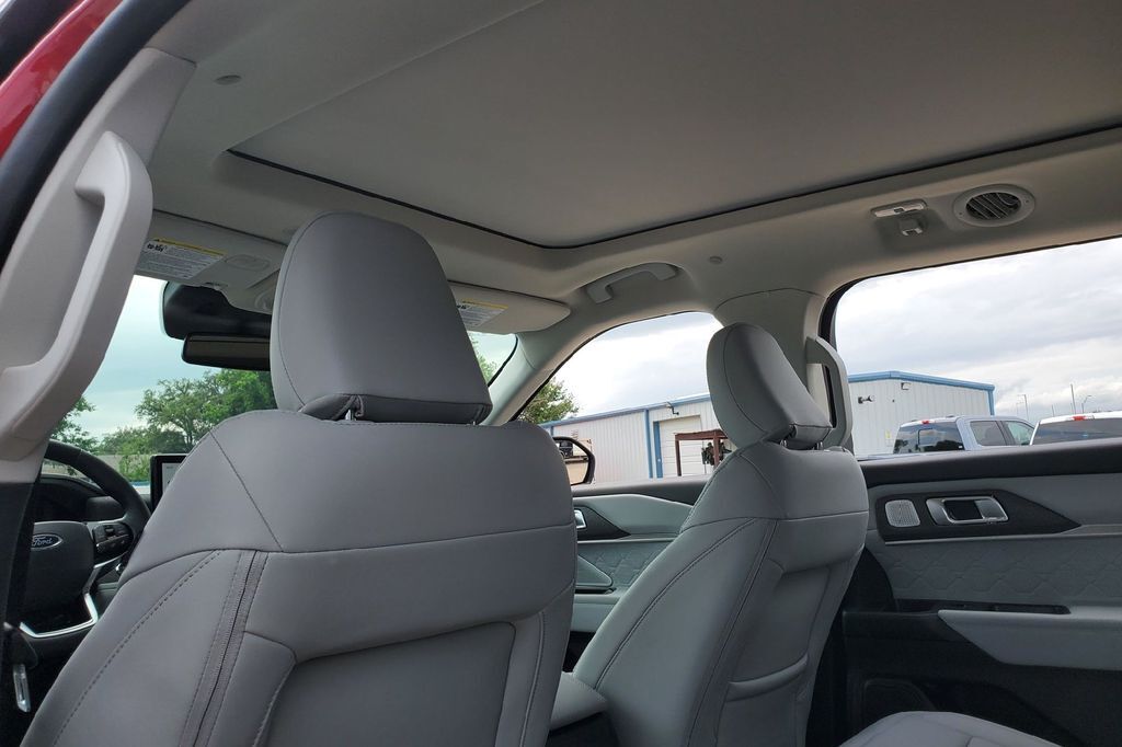 2026 Ford Explorer Platinum Hondo TX
