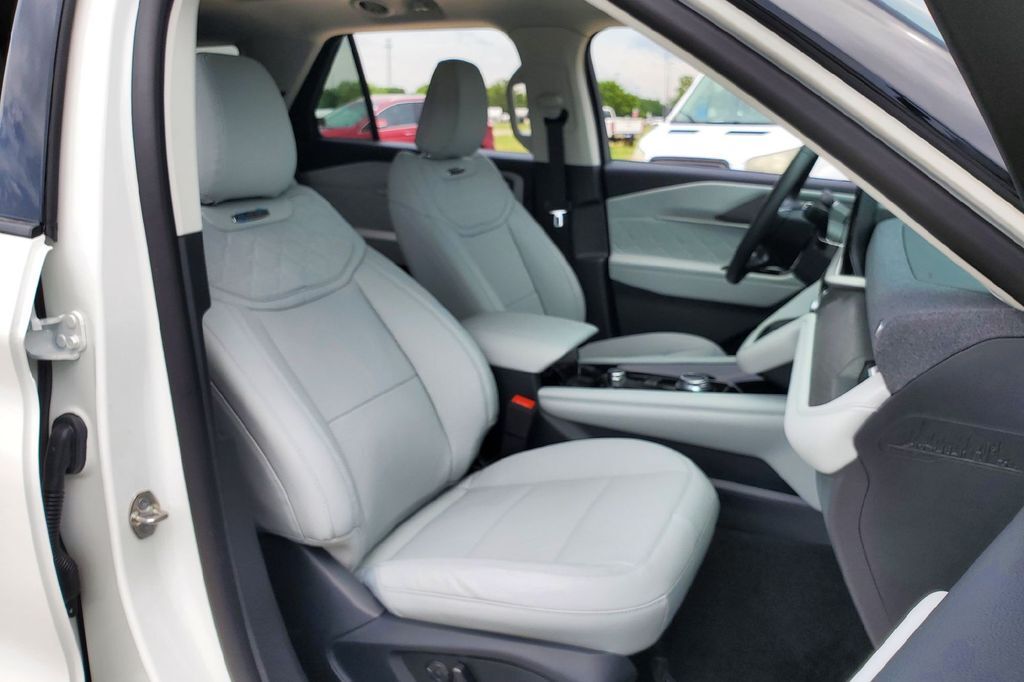 2026 Ford Explorer Platinum Hondo TX