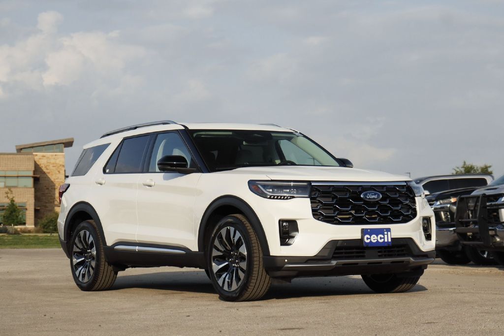 2026 Ford Explorer Platinum Hondo TX