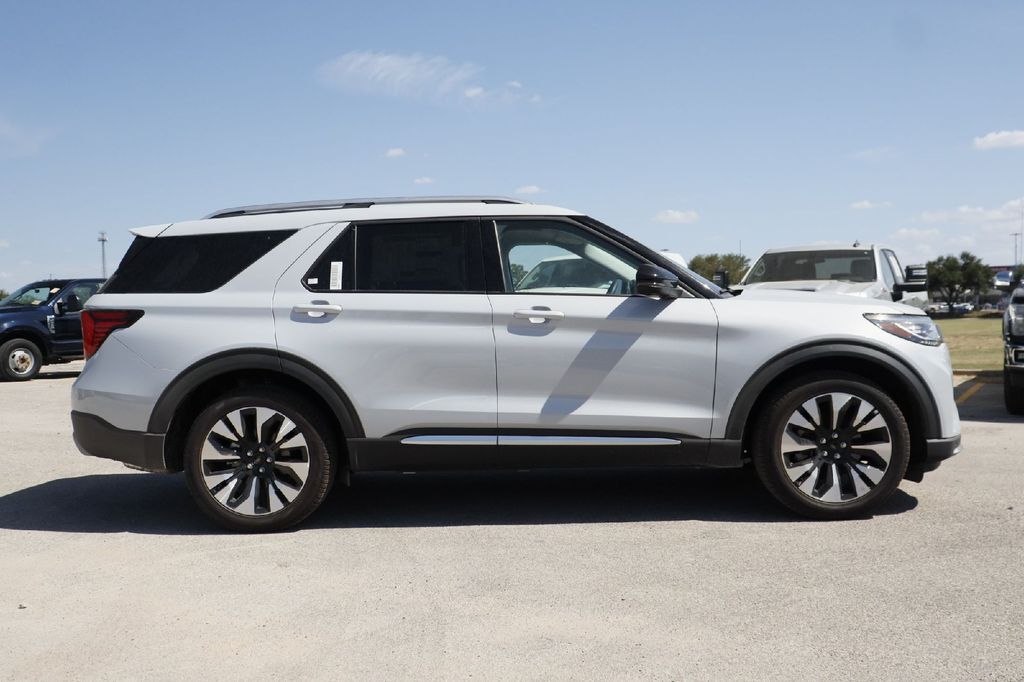 2026 Ford Explorer Platinum Hondo TX