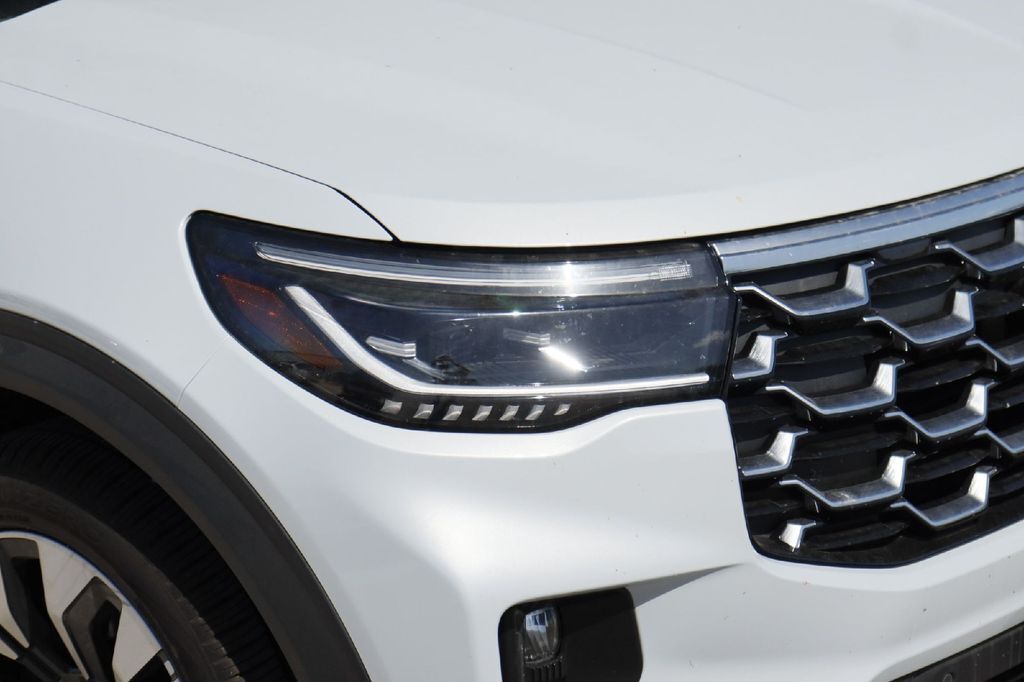 2026 Ford Explorer Platinum Hondo TX