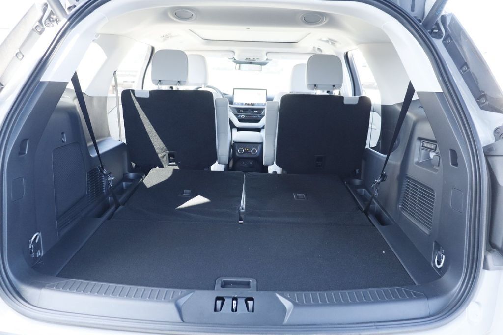 2026 Ford Explorer Platinum Hondo TX