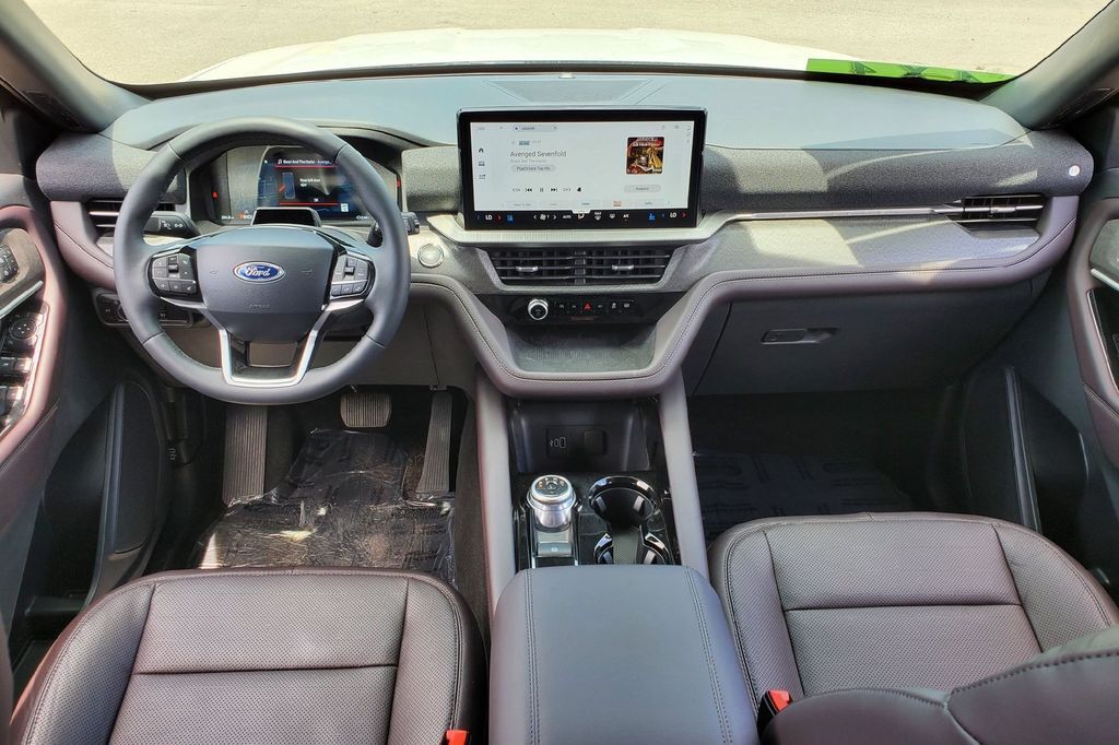 2026 Ford Explorer Platinum Hondo TX