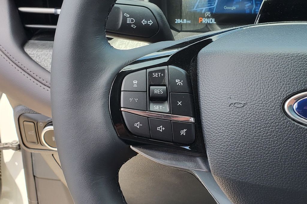 2026 Ford Explorer Platinum Hondo TX