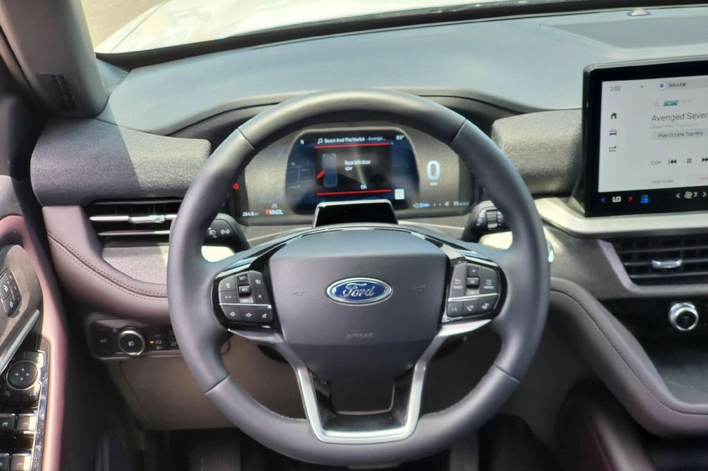 2026 Ford Explorer Platinum Hondo TX