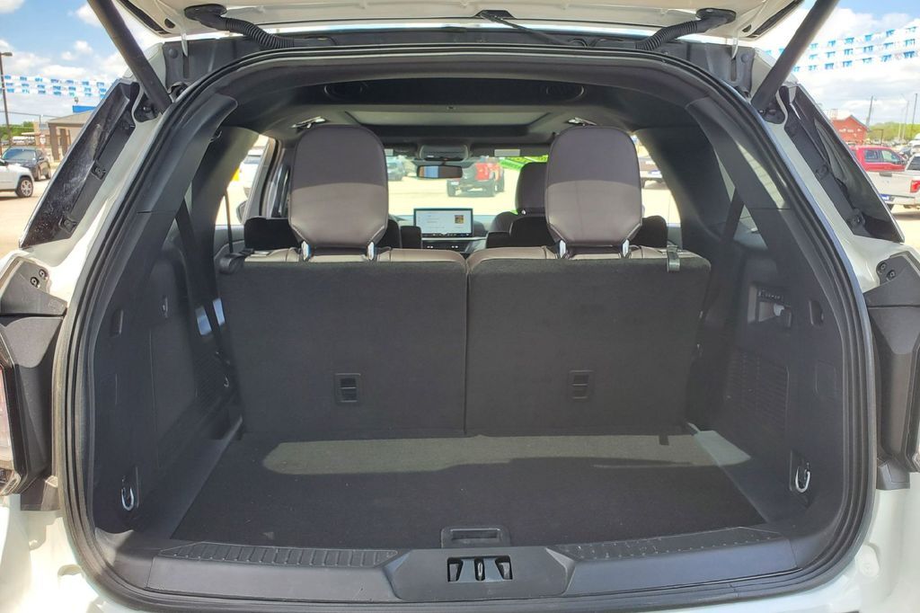 2026 Ford Explorer Platinum Hondo TX
