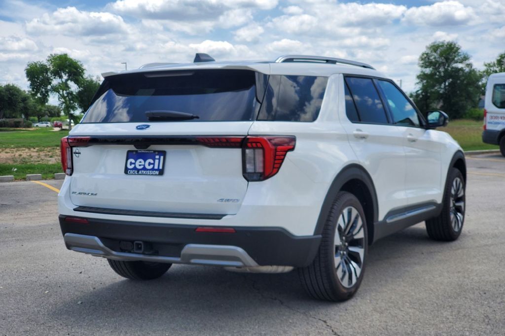 2026 Ford Explorer Platinum Hondo TX