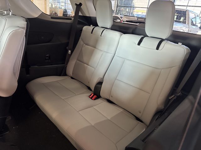 2026 Ford Explorer Platinum Random Lake WI