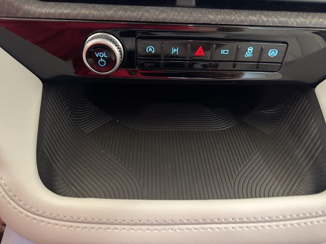 2026 Ford Explorer Platinum Random Lake WI