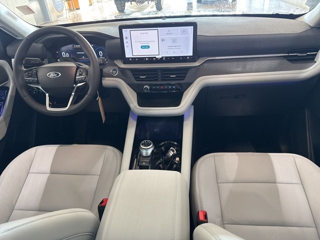 2026 Ford Explorer Platinum Random Lake WI