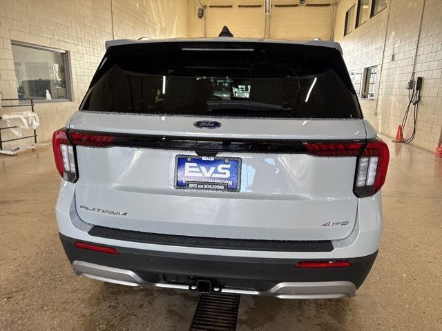 2026 Ford Explorer Platinum Random Lake WI