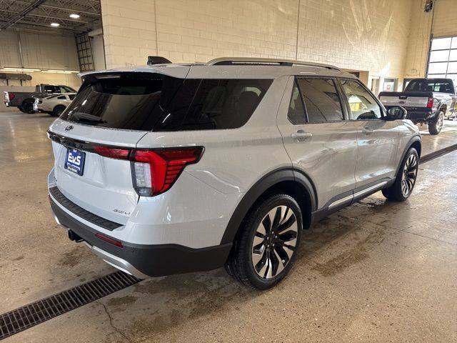 2026 Ford Explorer Platinum Random Lake WI