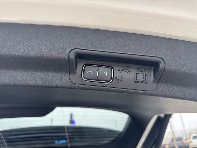 2026 Ford Explorer Platinum Random Lake WI