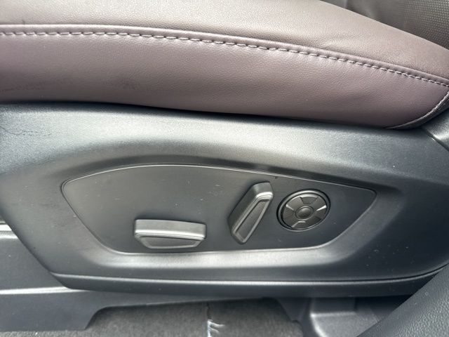 2026 Ford Explorer Platinum Random Lake WI