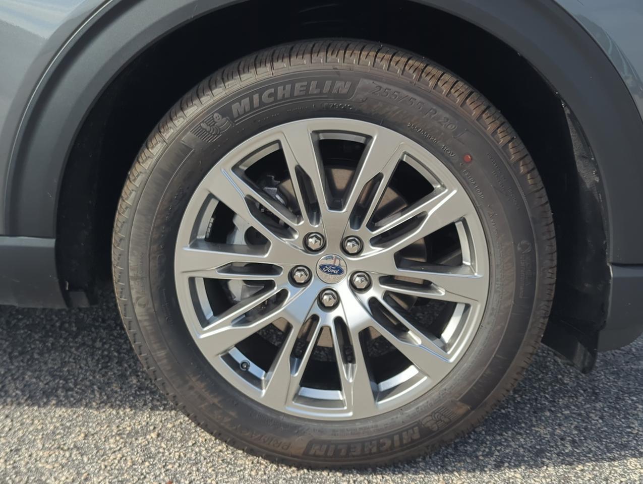 2026 Ford Explorer Platinum Appleton WI