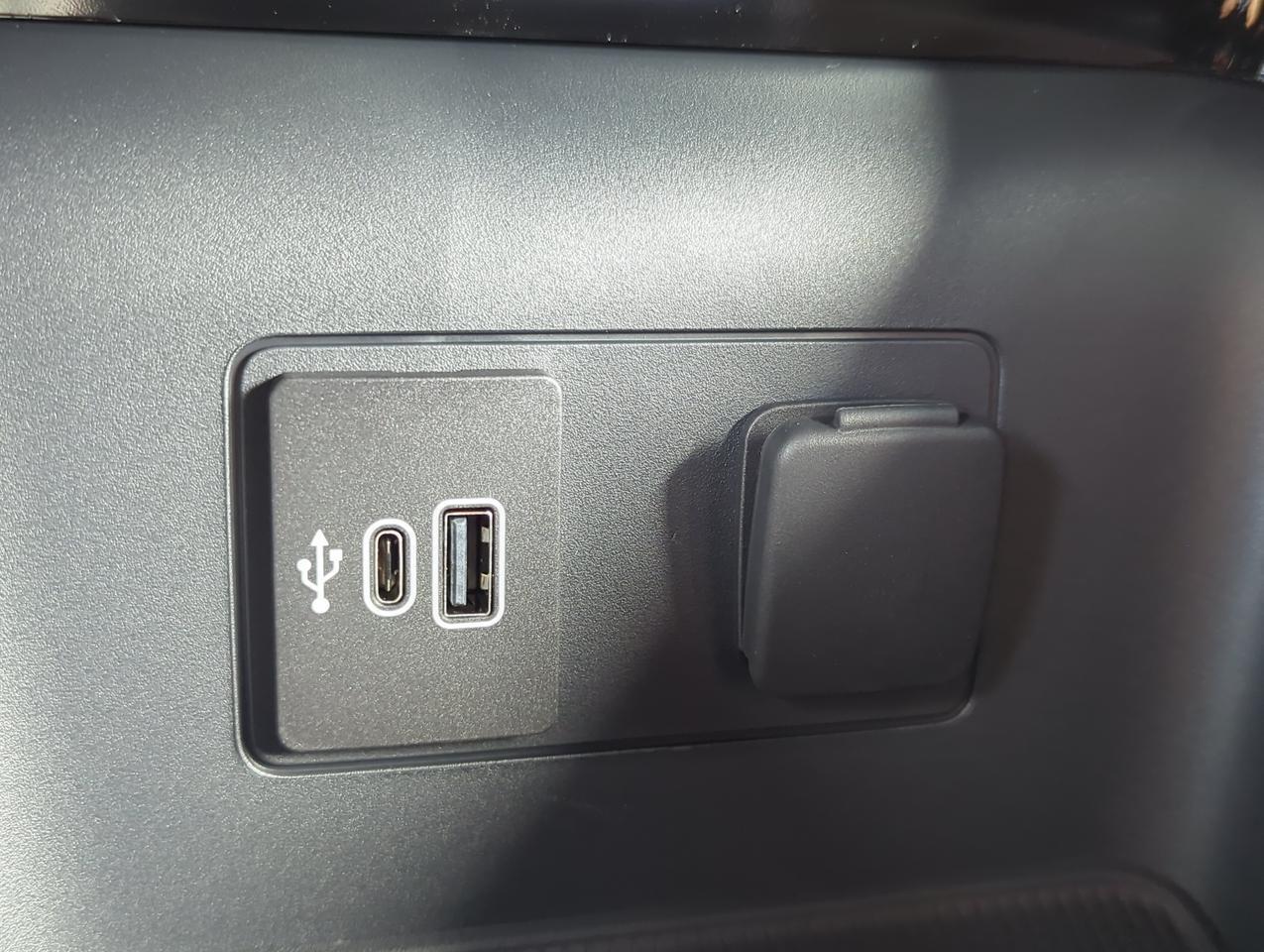 2026 Ford Explorer Platinum Appleton WI
