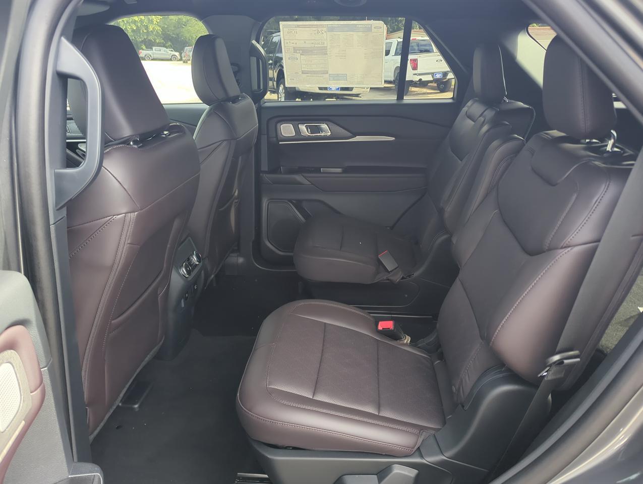 2026 Ford Explorer Platinum Appleton WI