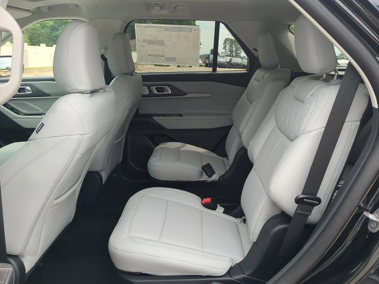 2026 Ford Explorer Platinum Appleton WI