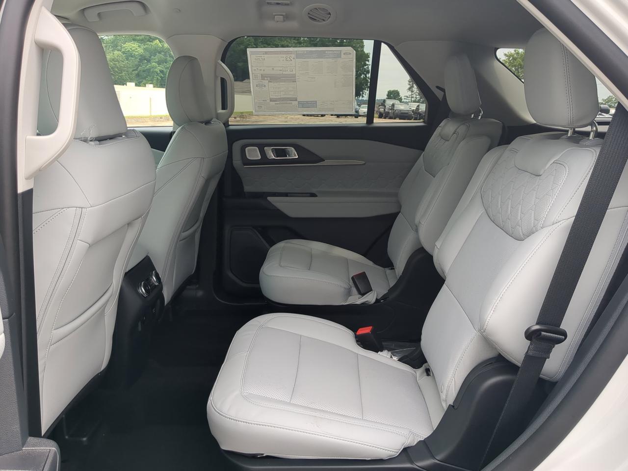 2026 Ford Explorer Platinum Appleton WI
