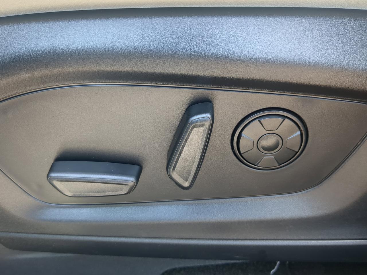2026 Ford Explorer Platinum Appleton WI