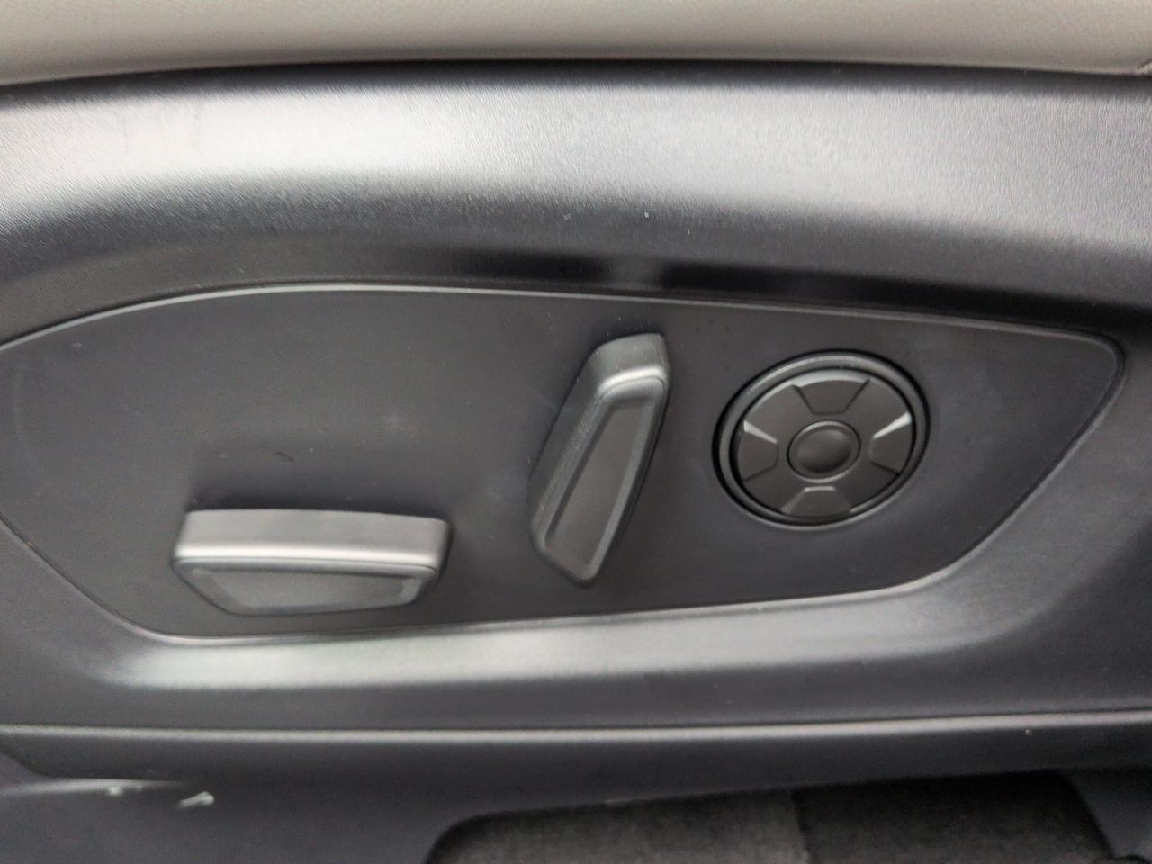 2026 Ford Explorer Platinum Appleton WI