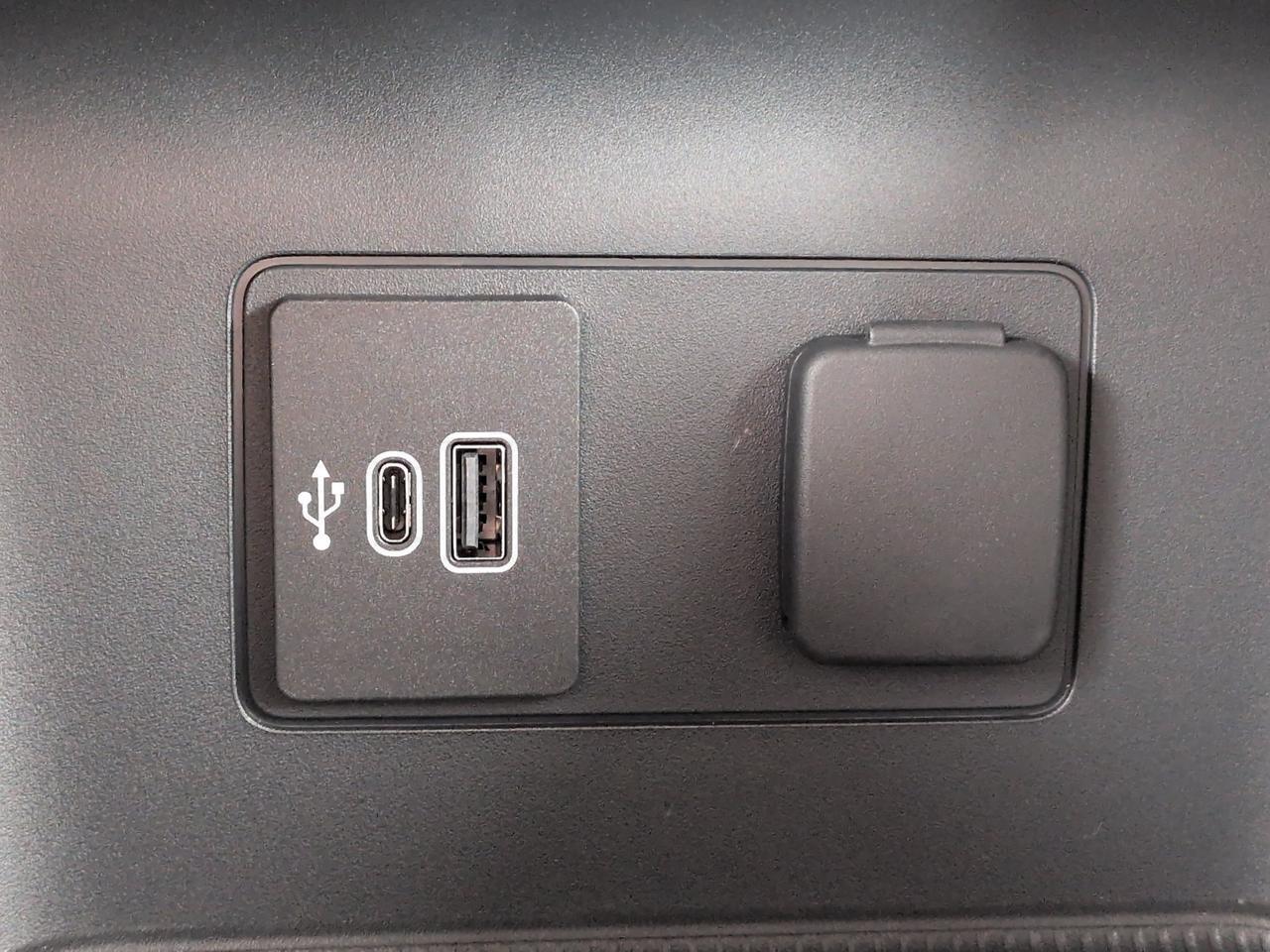 2026 Ford Explorer Platinum Appleton WI