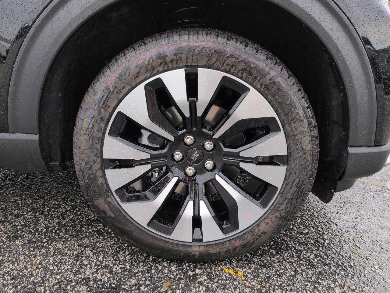 2026 Ford Explorer Platinum Appleton WI