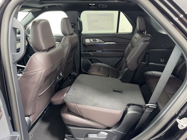 2026 Ford Explorer Platinum Pine River MN