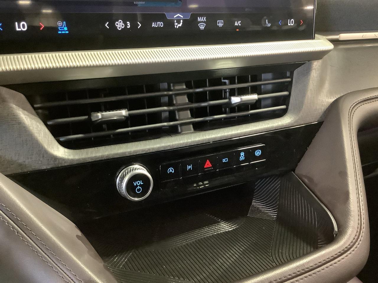 2026 Ford Explorer Platinum New Braunfels TX
