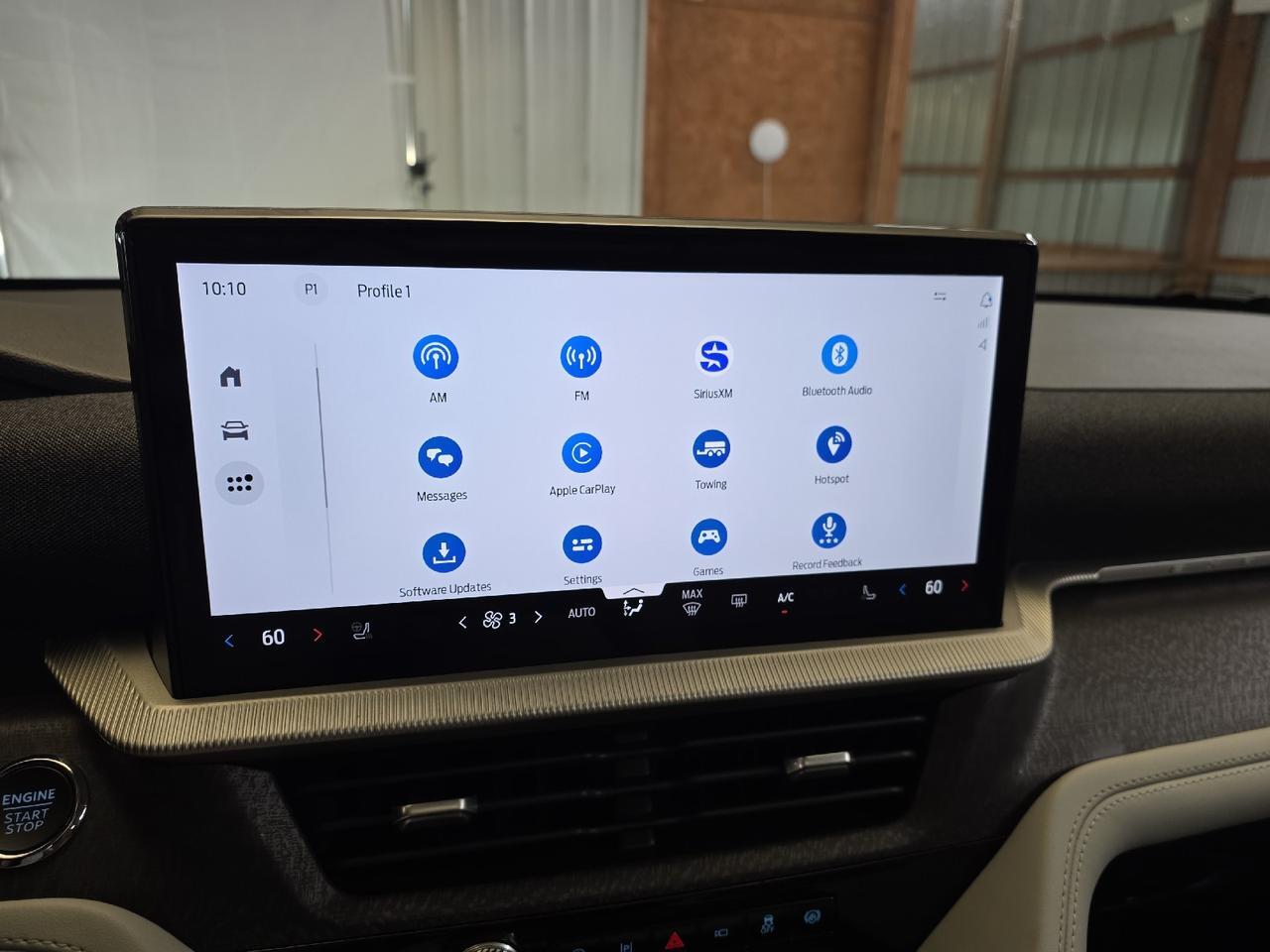 2026 Ford Explorer Platinum Sand Lake NY
