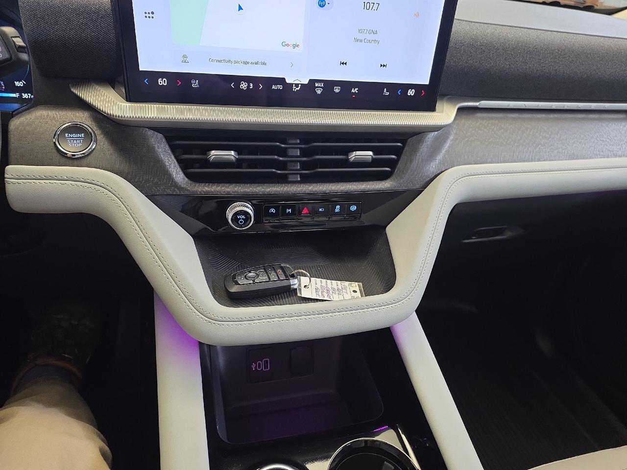 2026 Ford Explorer Platinum Sand Lake NY