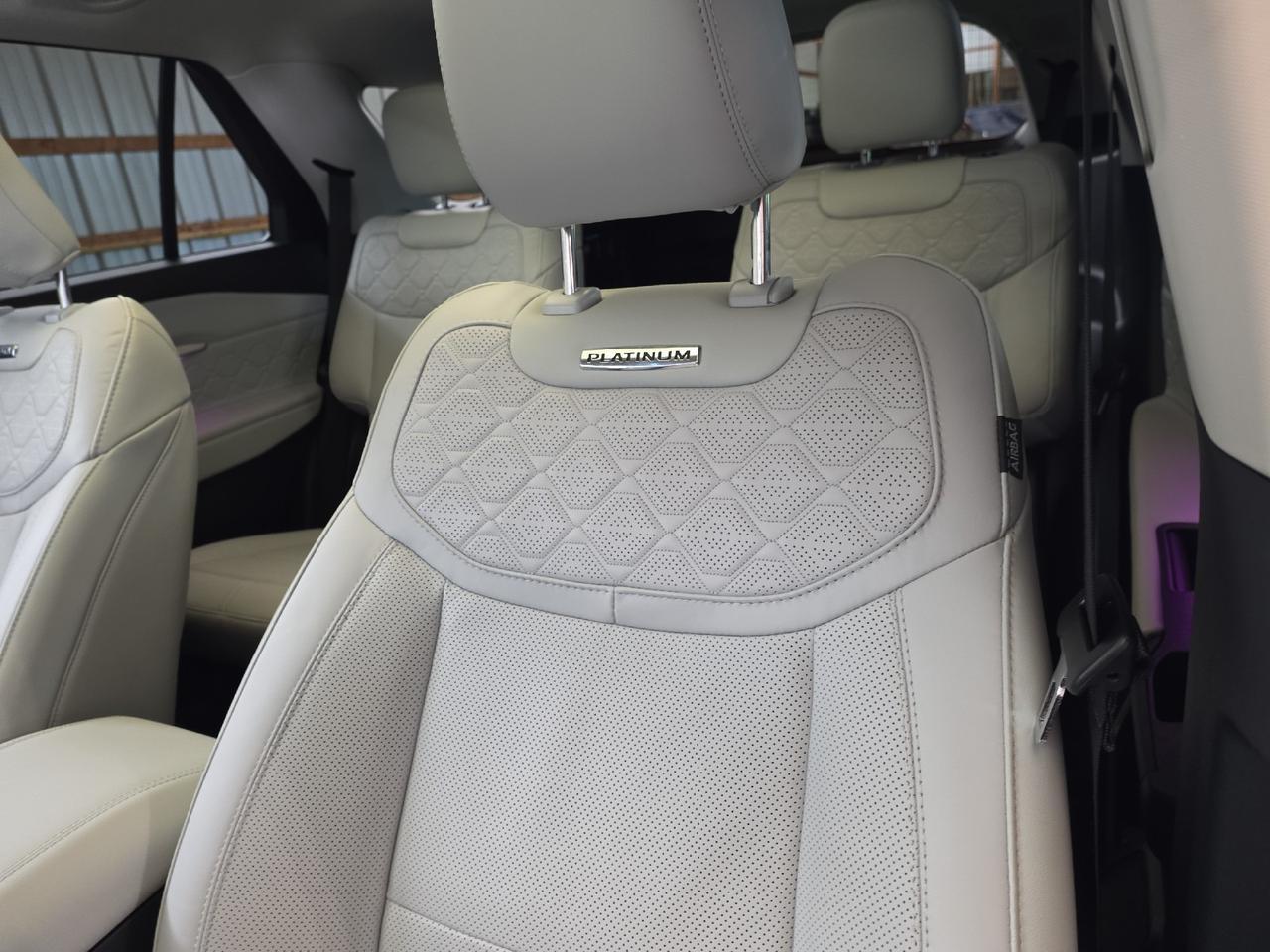 2026 Ford Explorer Platinum Sand Lake NY
