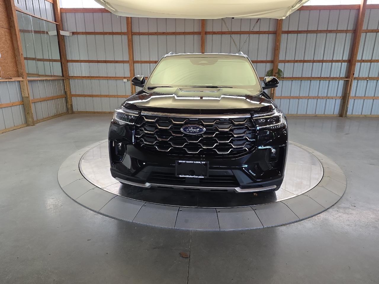 2026 Ford Explorer Platinum Sand Lake NY