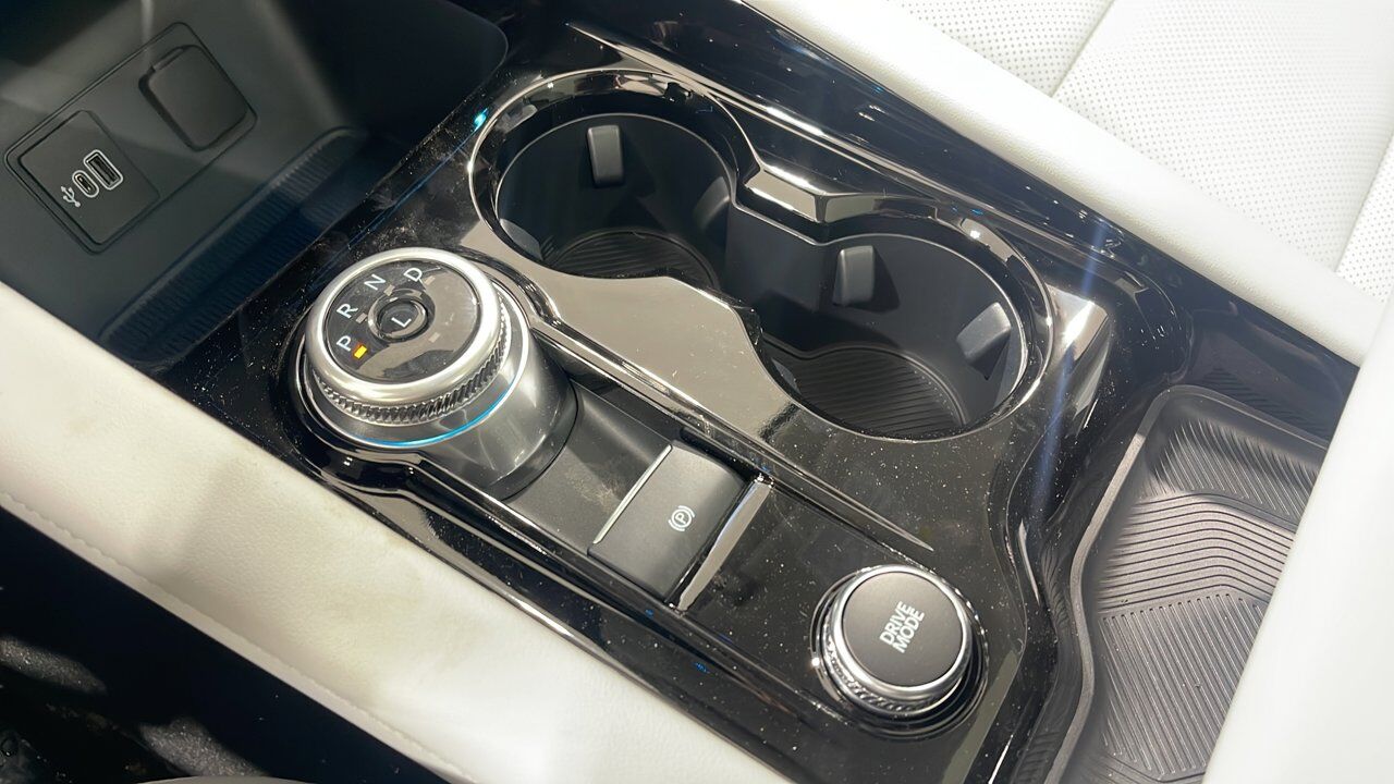 2026 Ford Explorer Platinum Sherwood Park AB