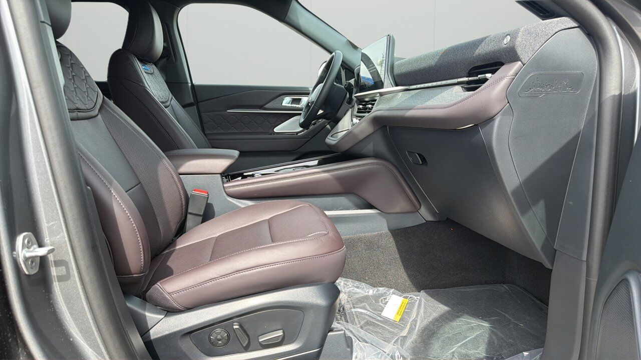 2026 Ford Explorer Platinum Sherwood Park AB