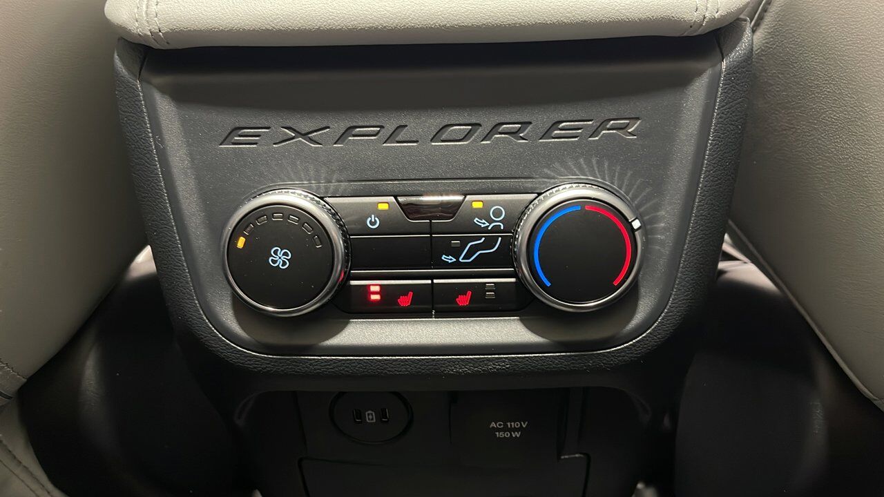 2026 Ford Explorer Platinum Sherwood Park AB