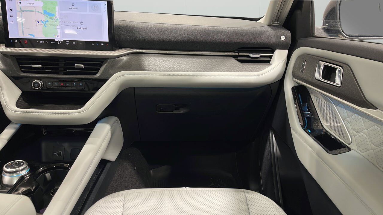 2026 Ford Explorer Platinum Sherwood Park AB