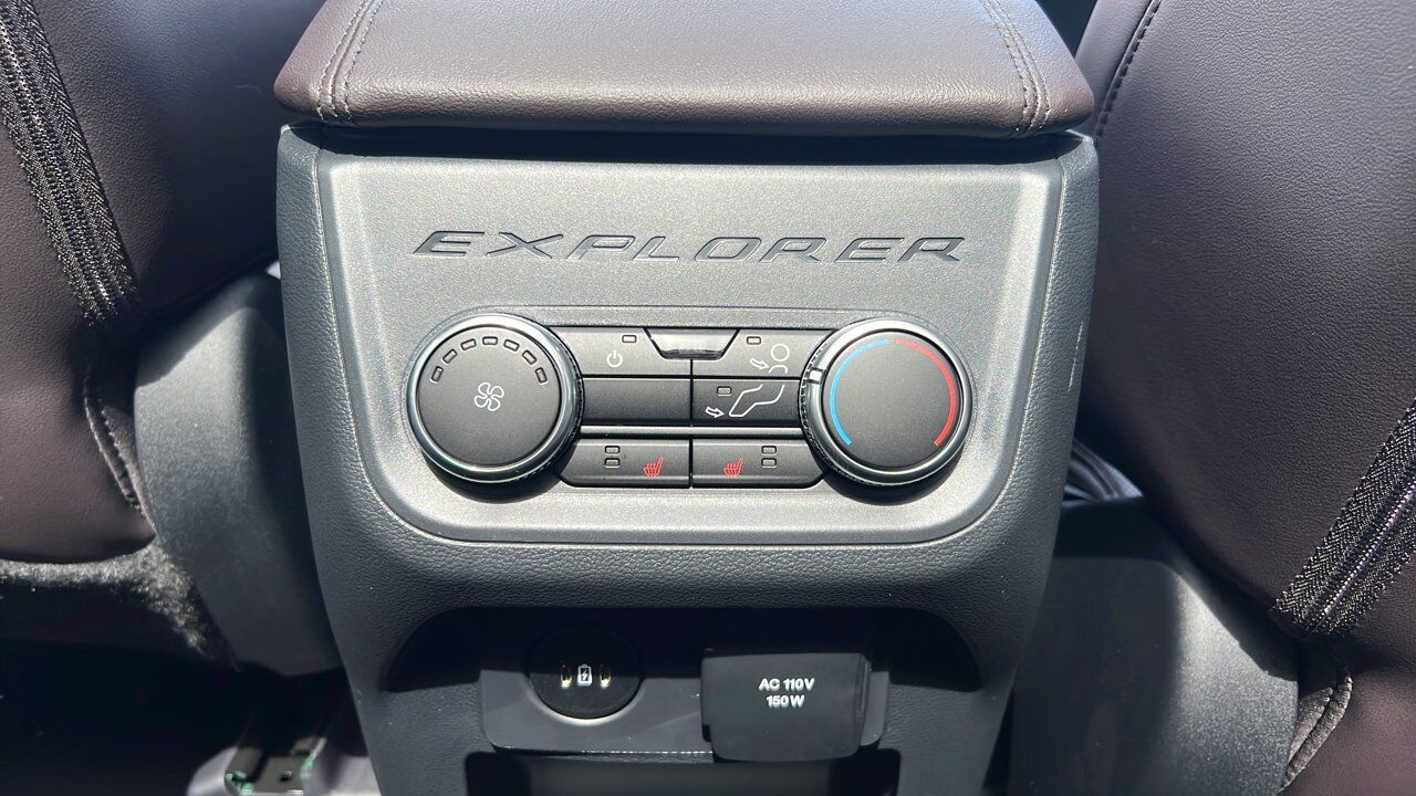 2026 Ford Explorer Platinum Sherwood Park AB