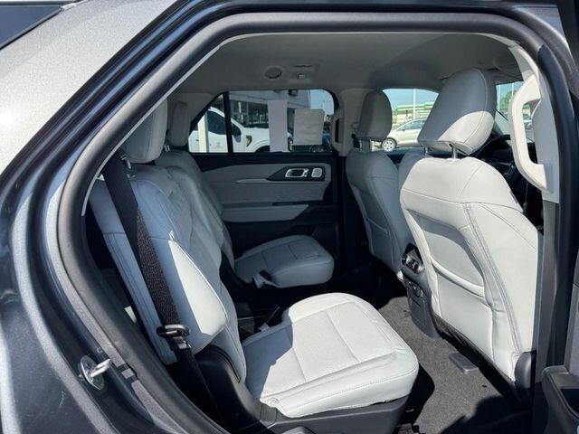 2026 Ford Explorer Platinum Washington MO
