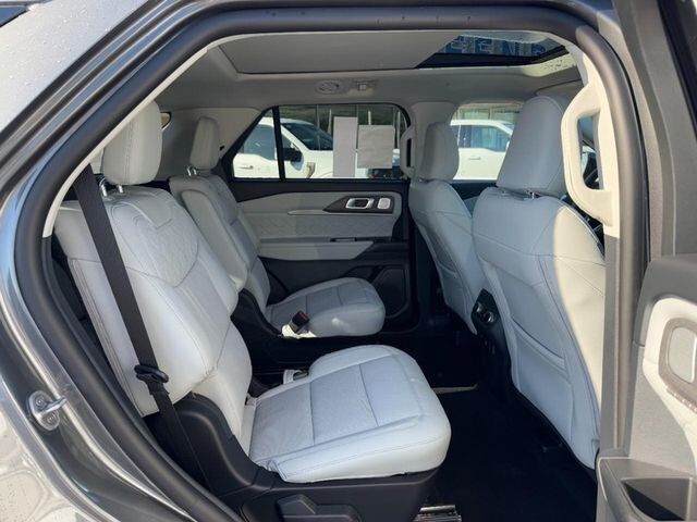 2026 Ford Explorer Platinum Washington MO