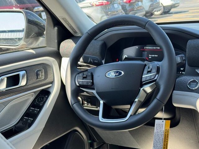 2026 Ford Explorer Platinum Washington MO