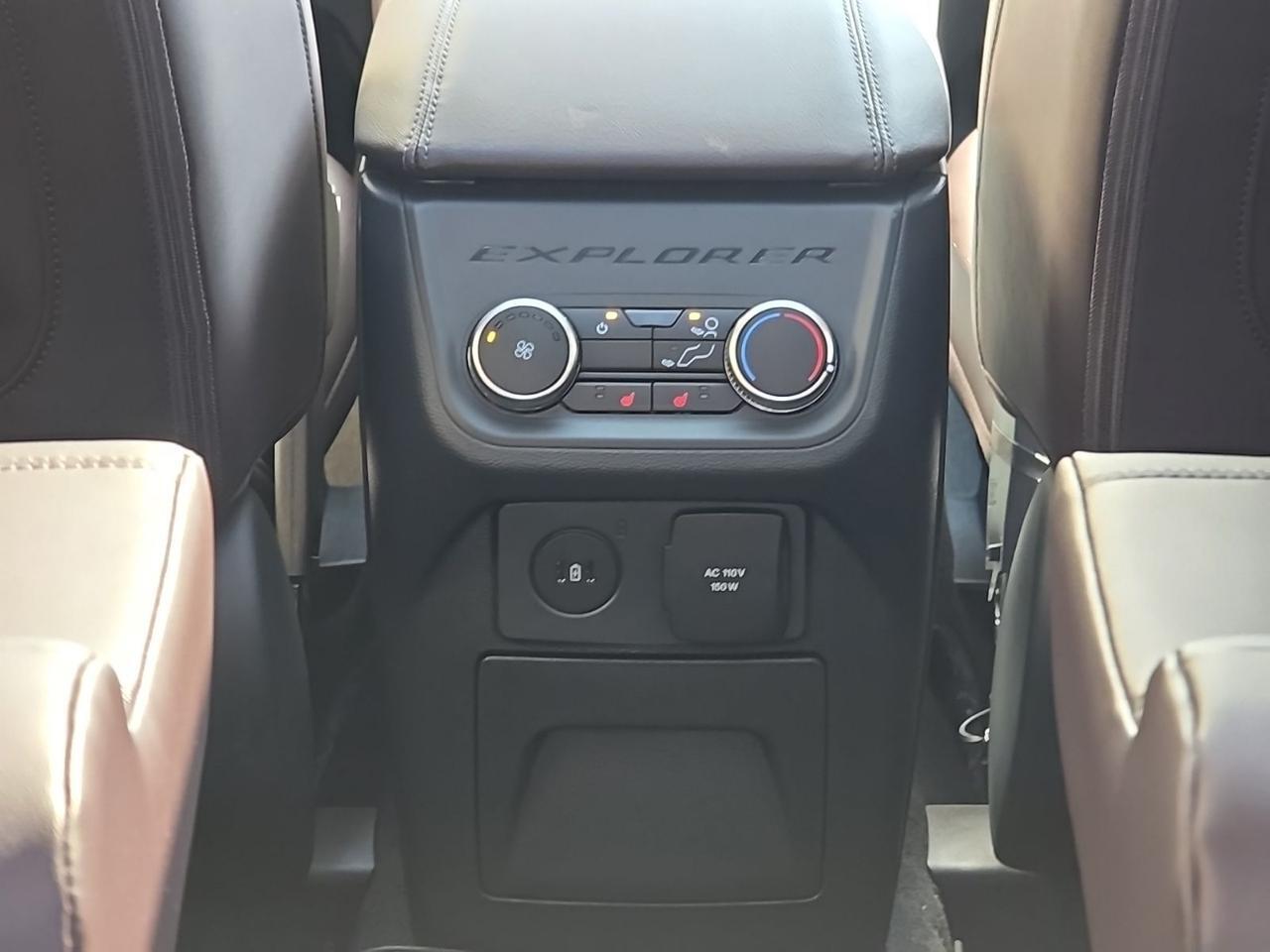 2026 Ford Explorer Platinum Watertown SD