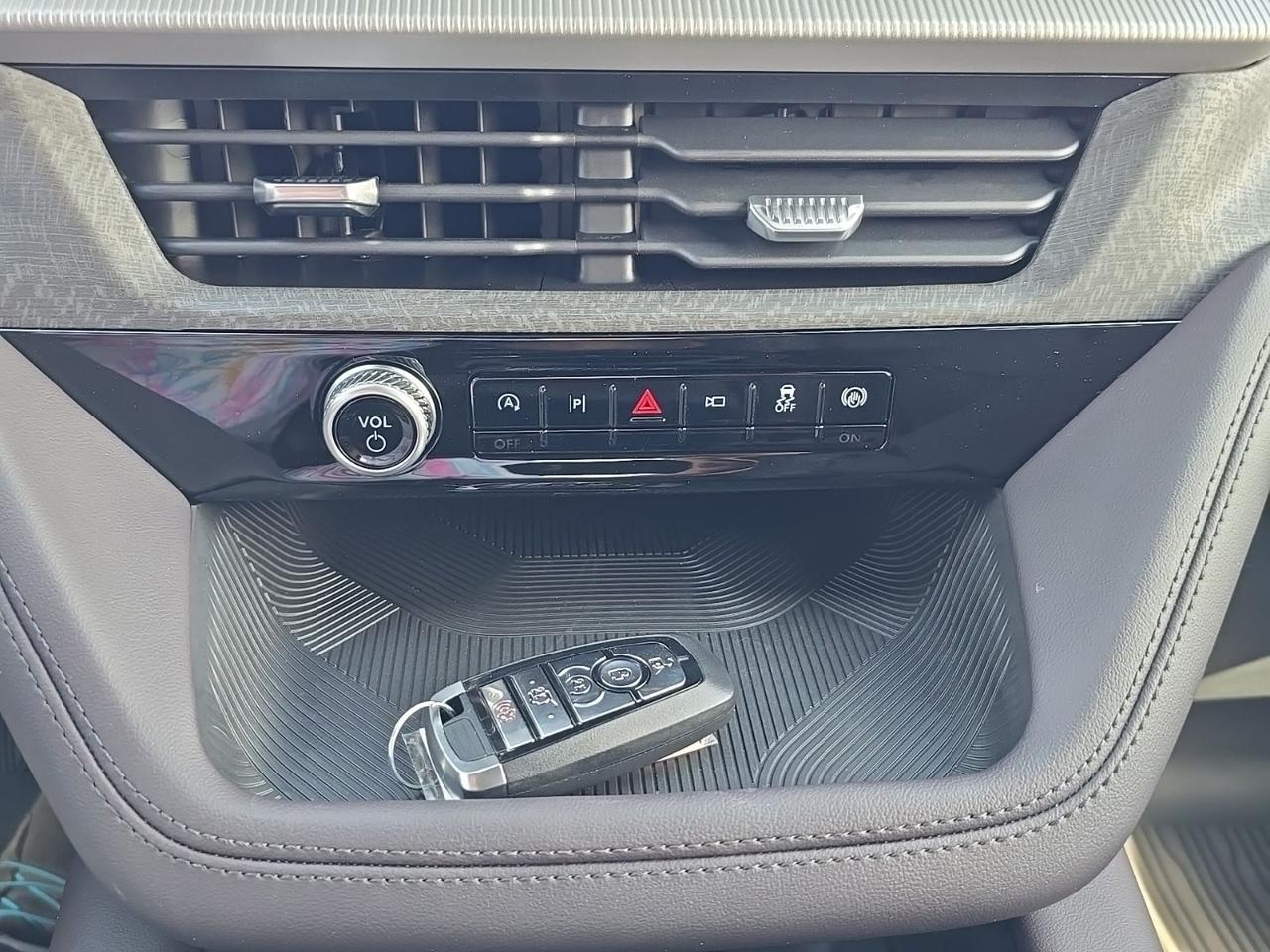 2026 Ford Explorer Platinum Watertown SD