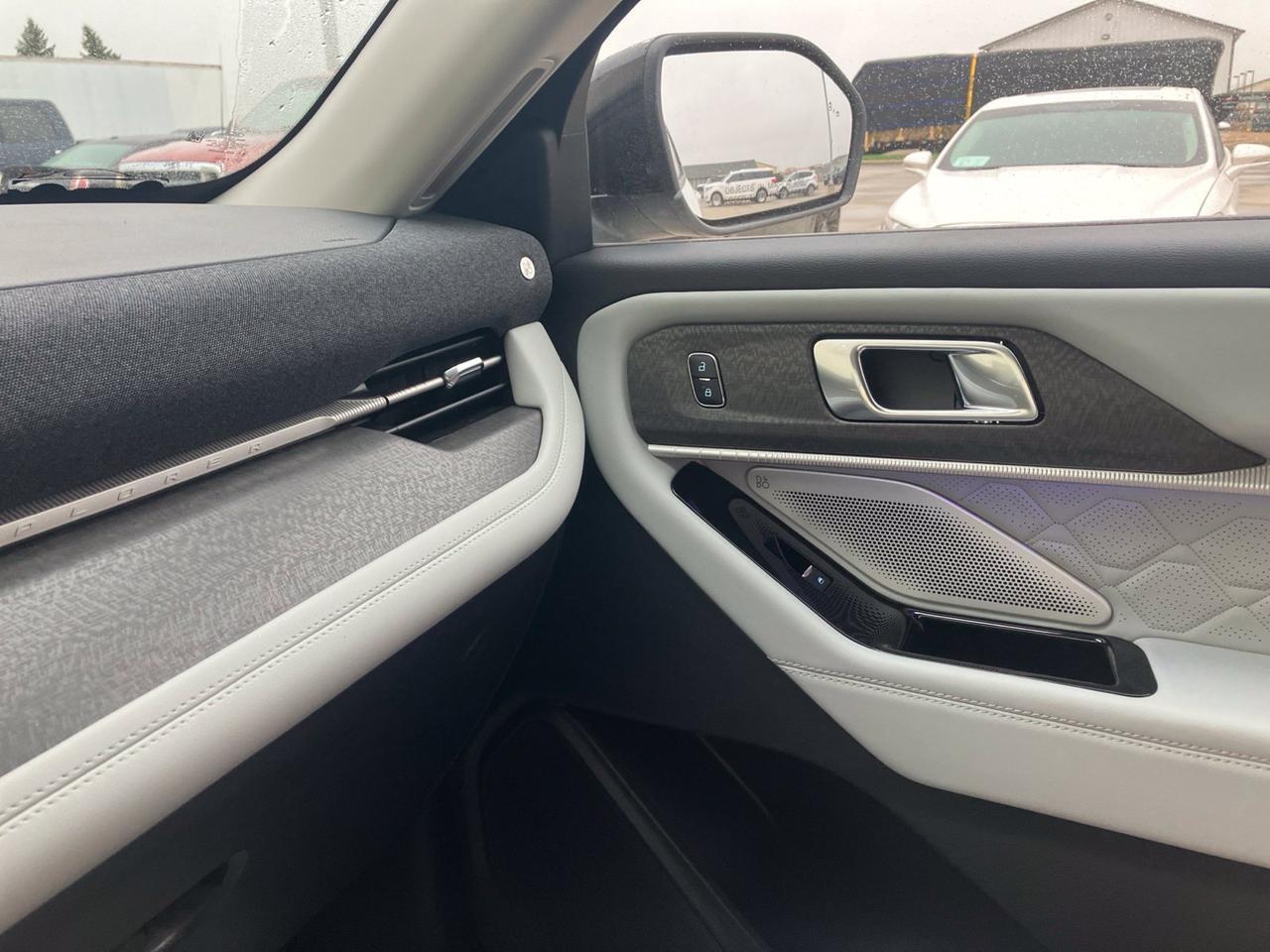 2026 Ford Explorer Platinum Watertown SD