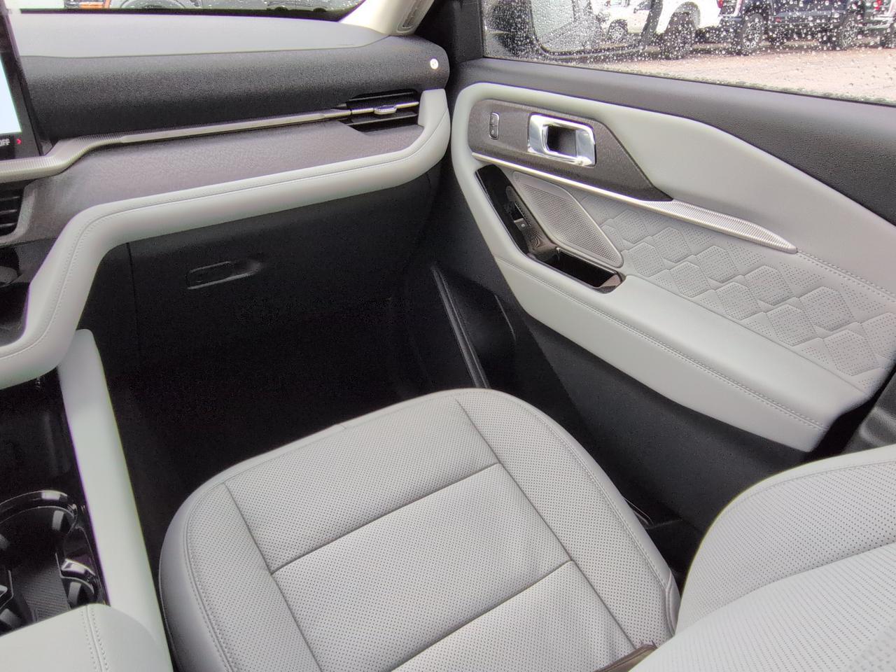 2026 Ford Explorer Platinum Winder GA